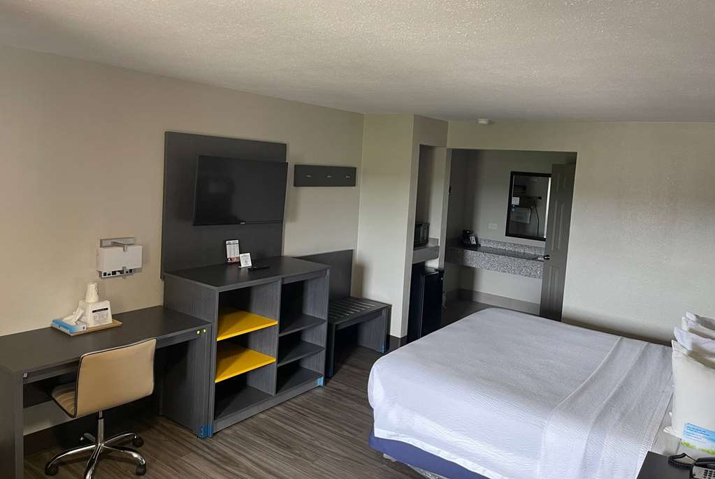 Days Inn by Wyndham Ruston LA - photo 17