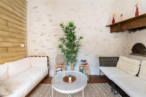 Chez Celia - carbon neutral hotel in Laruns