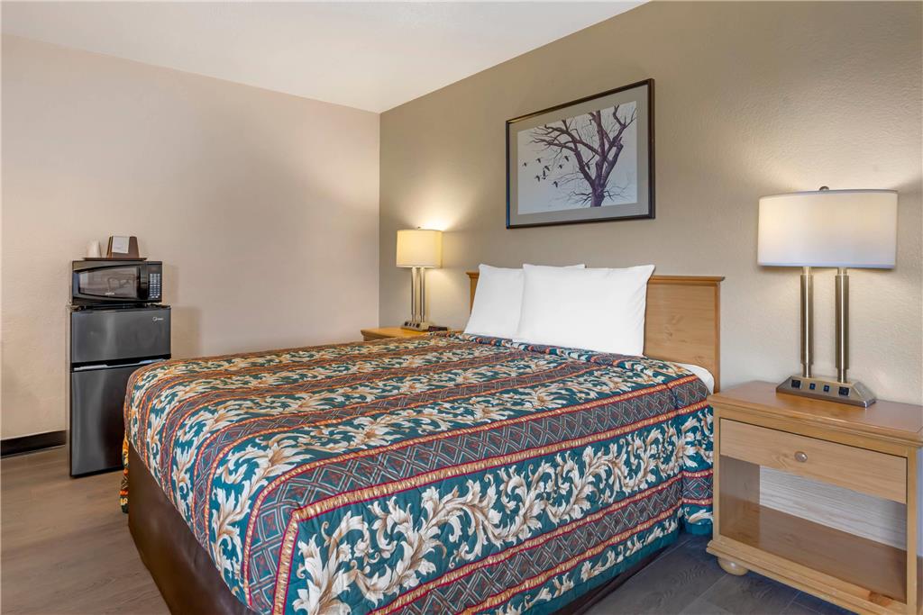 Rodeway Inn Albany - photo 32