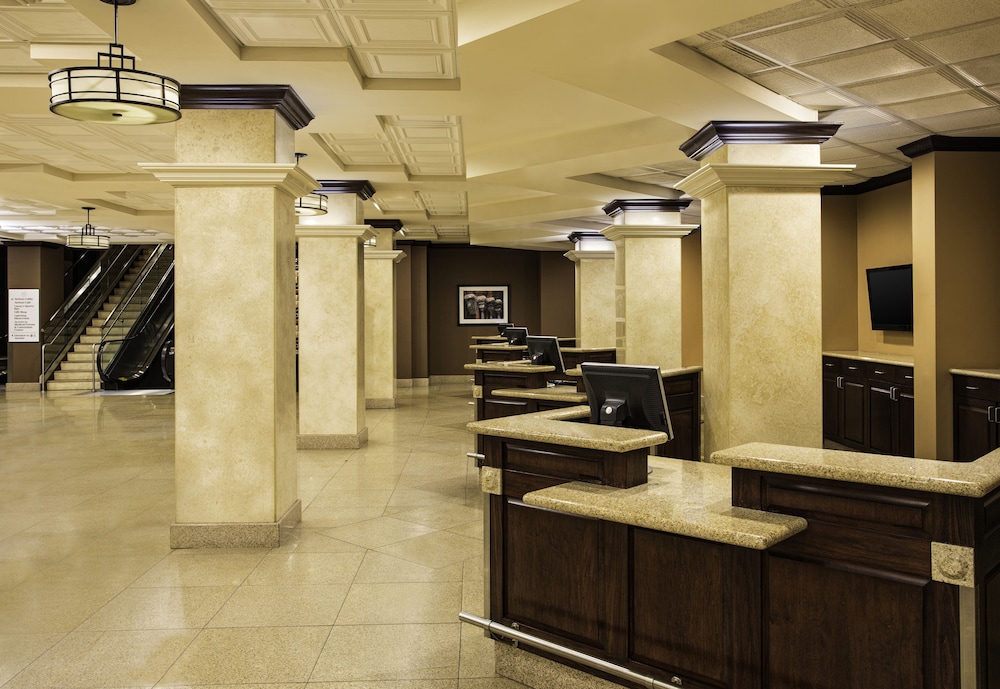 Sheraton Birmingham Hotel - photo 2