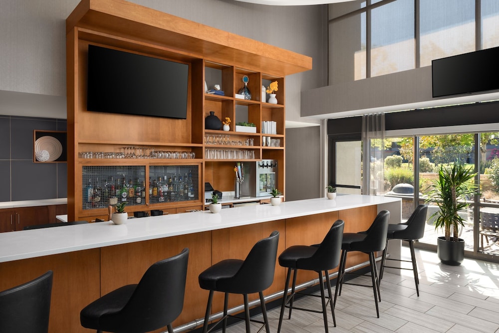 SpringHill Suites by Marriott Seattle Issaquah - photo 2