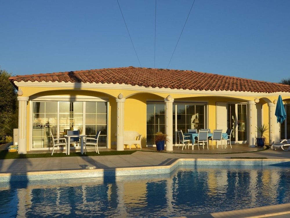 Villa Area — 4-Star Luxury Hotel in Grosseto-Prugna, France