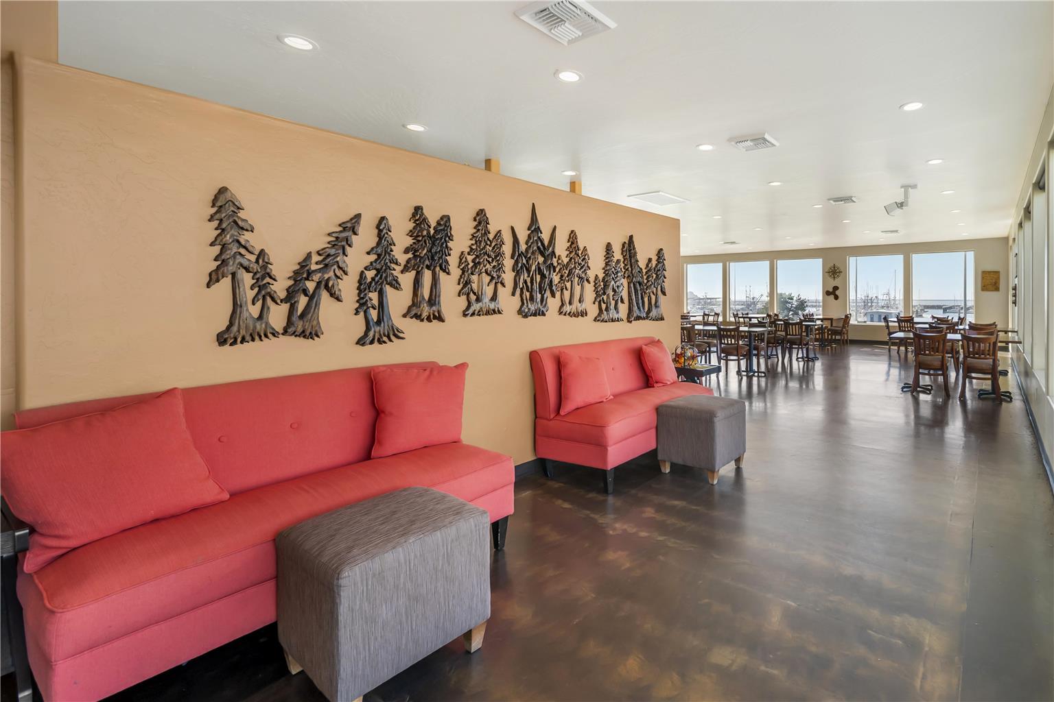 Best Western Plus Northwoods Inn - photo 88