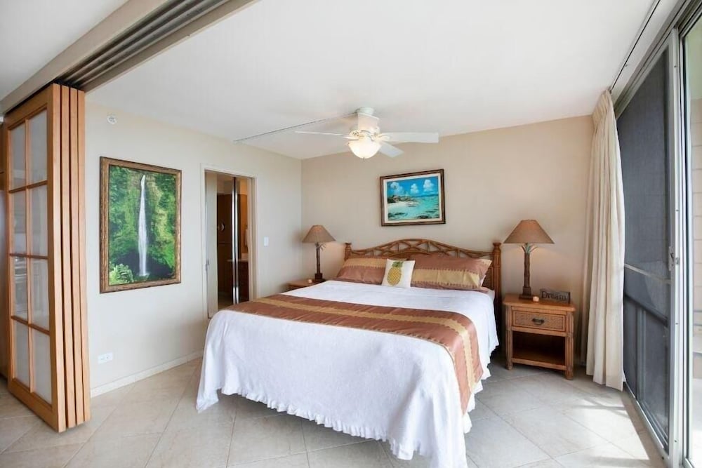 Mana Kai Maui Resort #812c 2 Bedroom Condo by RedAwning - photo 5