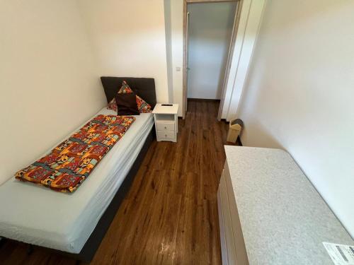 Pensionszimmer mit Gemeinschaftsküche in Schlitz, Germany