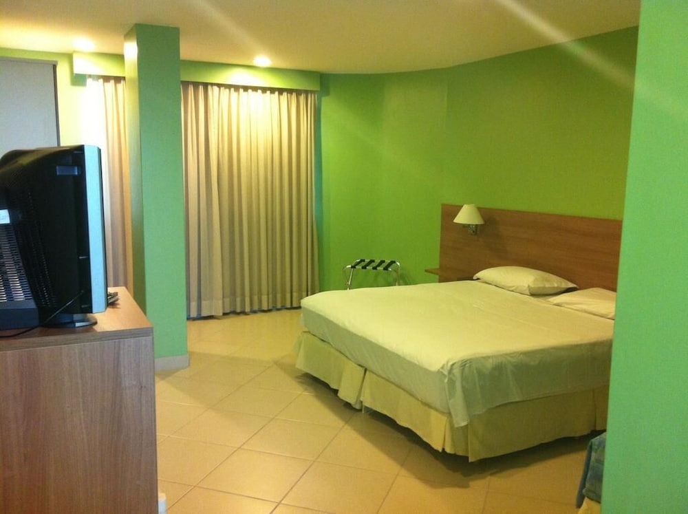 OYO Pousada Caravelas Lusitanas in Macae, Brasil