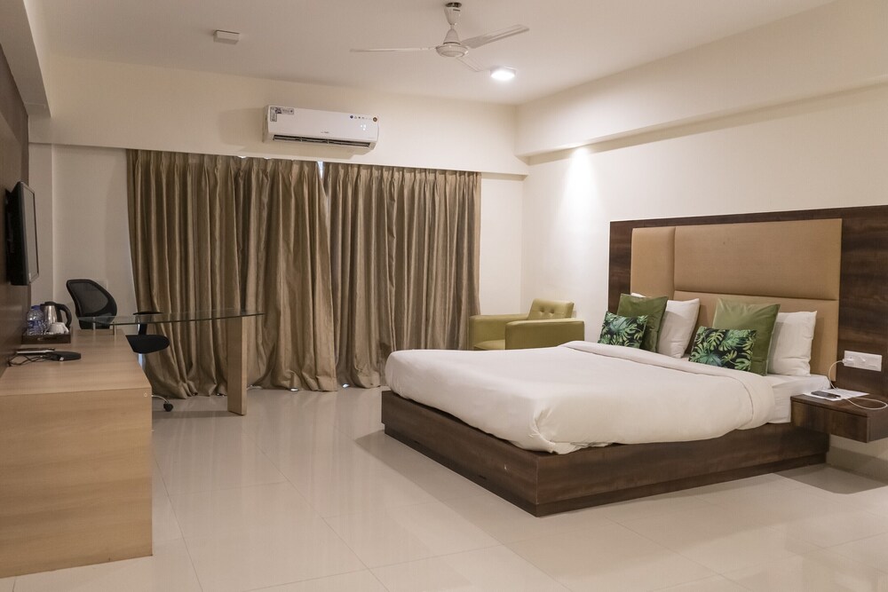 Goroomgo Indeedcare Hotel & Resorts Kolkata — Barasat — photo 3