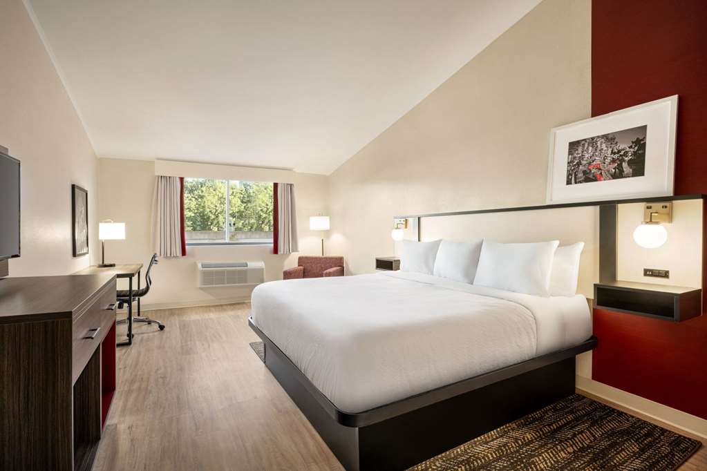 Ramada by Wyndham Allentown Bethlehem - photo 14