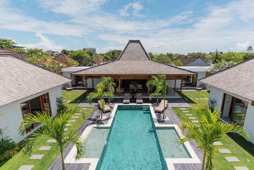 Villa Sora by Alfred in Bali — 4-Star Luxury Hotel in Seminyak, Indonesia