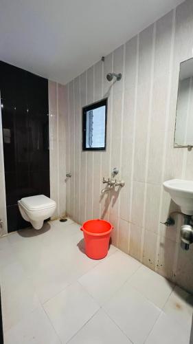 Farmhouse Residency