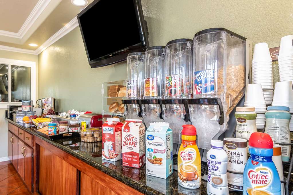 Rodeway Inn Barstow Route 66 - photo 27
