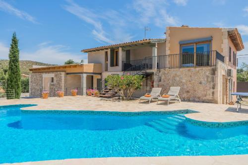Garriga Vila — 4-Star Luxury Hotel in Pollenca, Spain