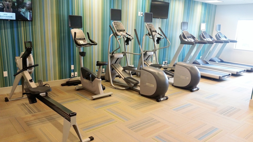Holiday Inn Express & Suites Pahrump by IHG - photo 16