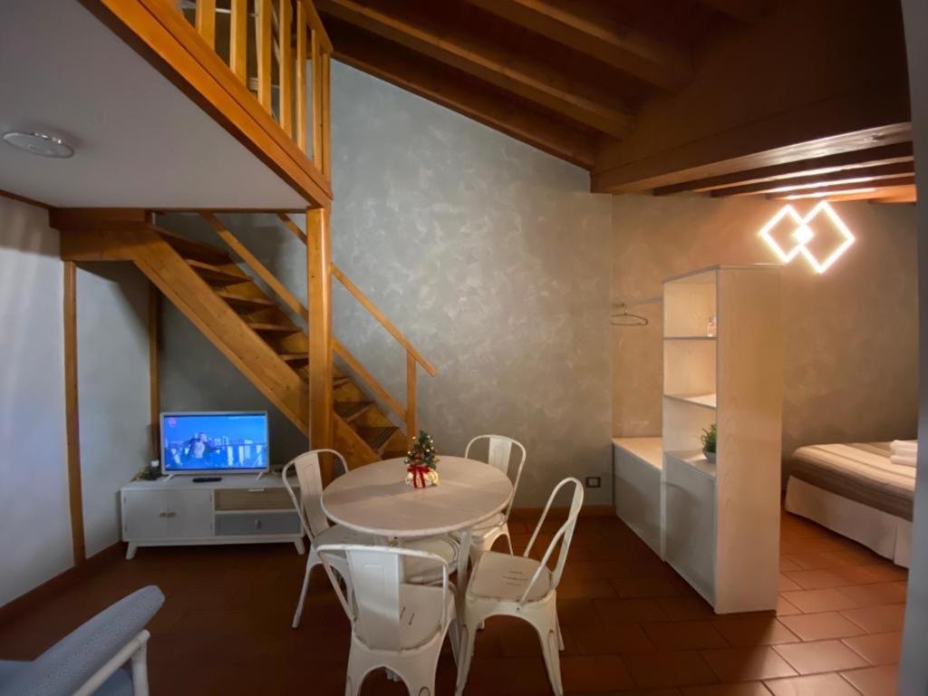 Centrolago — 4-Star Luxury Hotel in Lecco, Italy