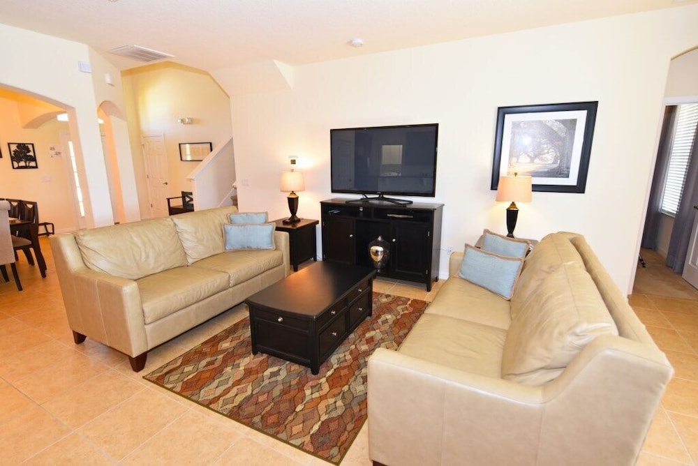 Watersong Resort 359GYSJGIL Five Bedroom House — hotel in Poinciana