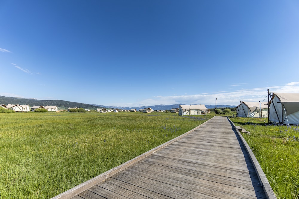 Under Canvas West Yellowstone - photo 60