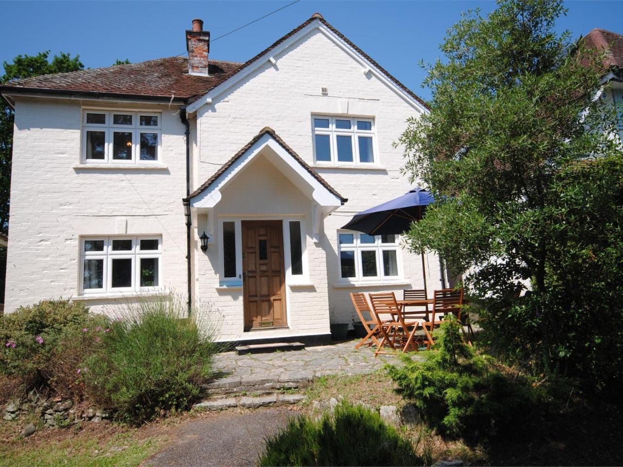 4 Bed in Studland DC046 in Swanage, United Kingdom