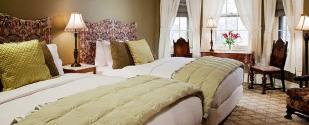 The Sayre Mansion Inn - photo 6
