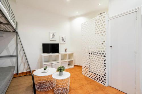Agradable Estudio 3 Personas 2 Camas En Gran Via
