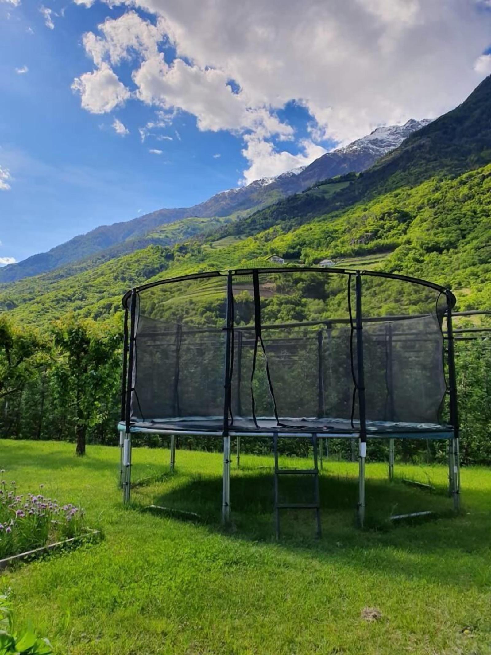 Gasthof Mondschein - carbon neutral hotel in Naturno