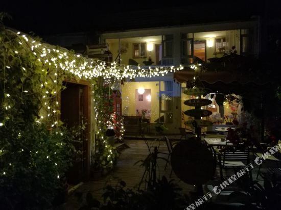 Time Travel Inn in Shenzhen, People's Republic of China