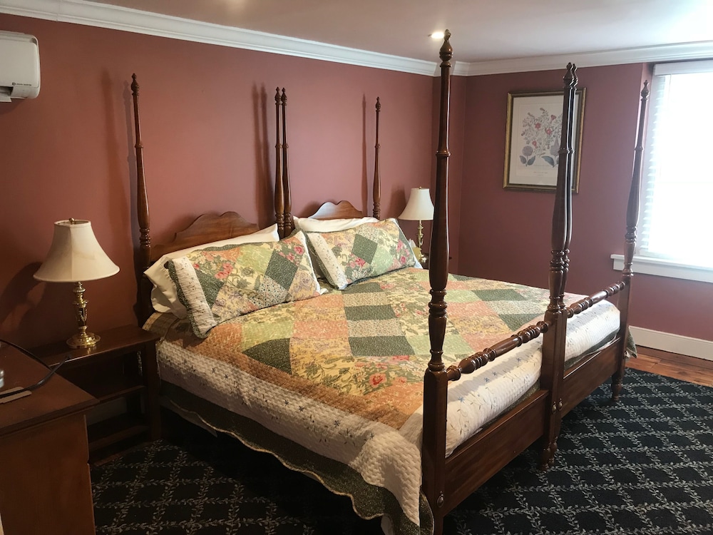 Stottsville Inn - photo 14