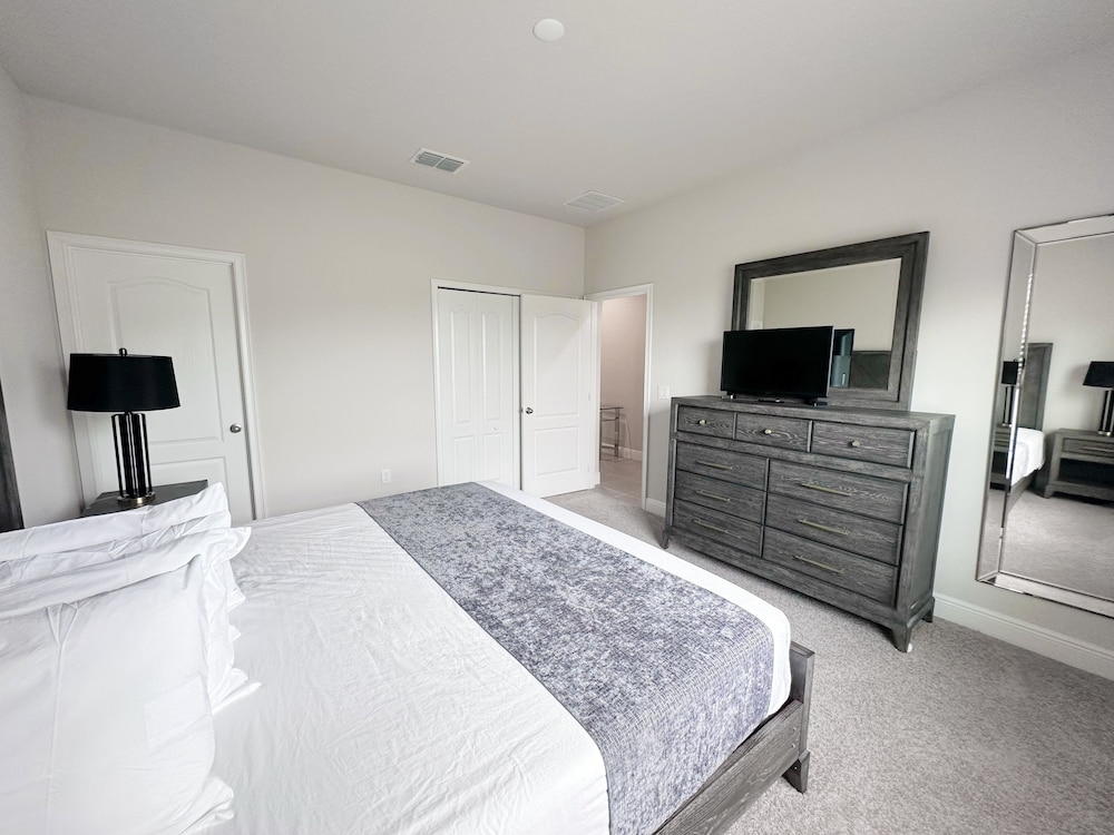 Balmoral Resort 211mcv 6 Bedroom Home by RedAwning - photo 12