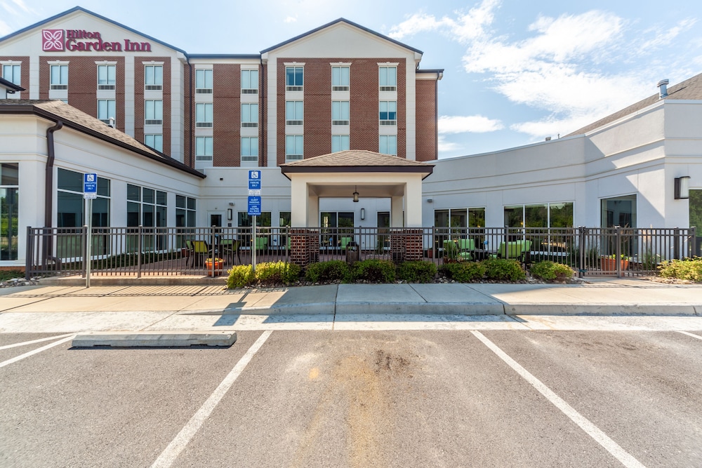 Hilton Garden Inn Martinsburg - photo 62