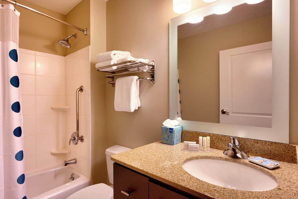 TownePlace Suites by Marriott Omaha West - photo 12