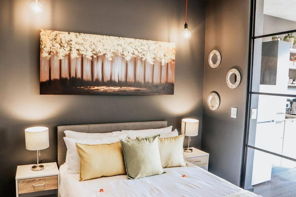 Wex829 Modern Woodstock Apartment with pool and gym access and secure parking