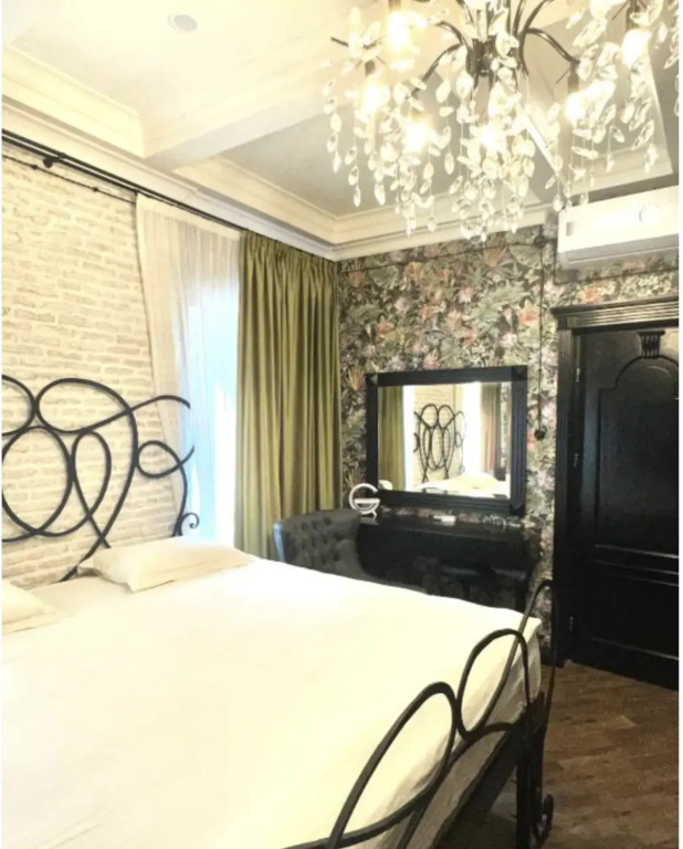 Luxury Home in Old Tbilisi with Terrace
