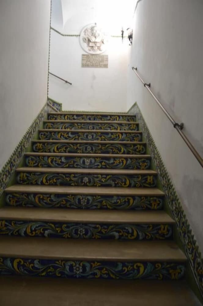 I colori della Sicilia NOBLESSE — 4-Star Luxury Hotel in Caltagirone, Italy