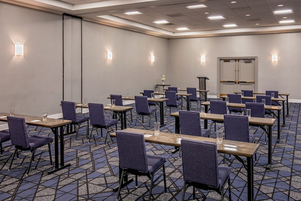 Courtyard by Marriott Boston Billerica Bedford - photo 26