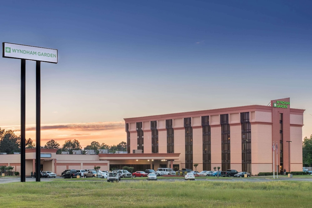 Wyndham Garden Texarkana - photo 20