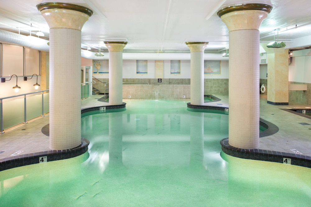 Embassy Suites by Hilton Portland Downtown - photo 35