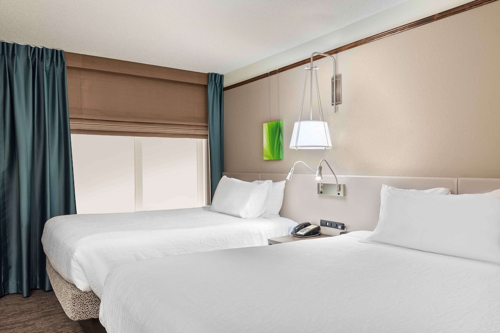 Hilton Garden Inn Wilmington Mayfaire Town Center - photo 20