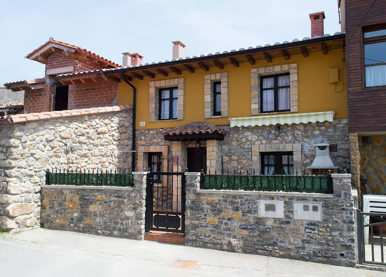 La Ermita - carbon neutral hotel in Colunga