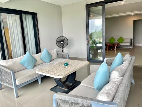 Nice Oasky Vung Tau Apartment 88 — 4-Star Luxury Hotel in Vung Tau, Vietnam