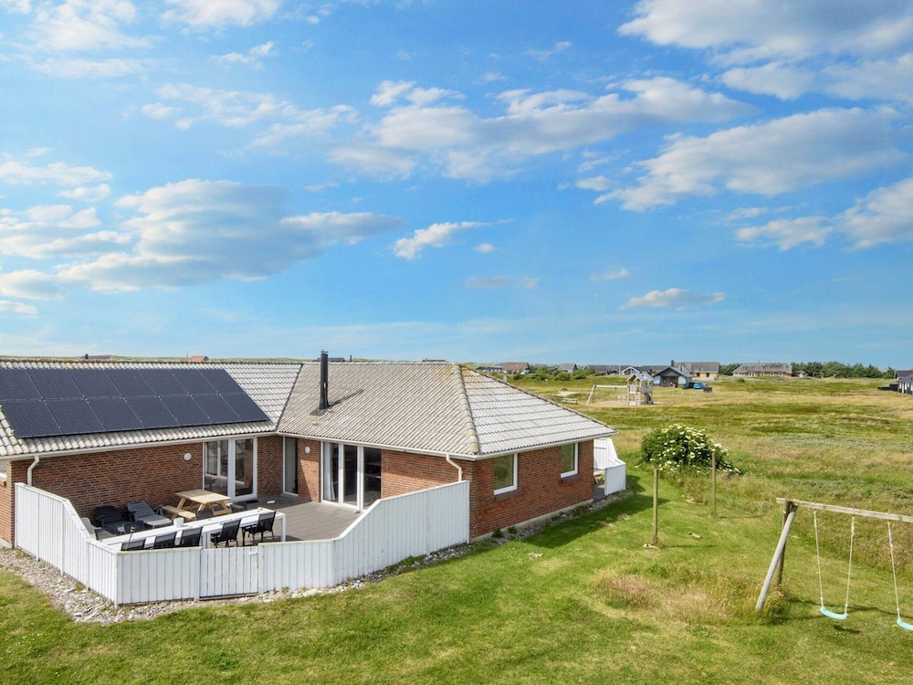 12 person holiday home in Harboøre By Traum — 4-Star Luxury Hotel in Harboore, Denmark