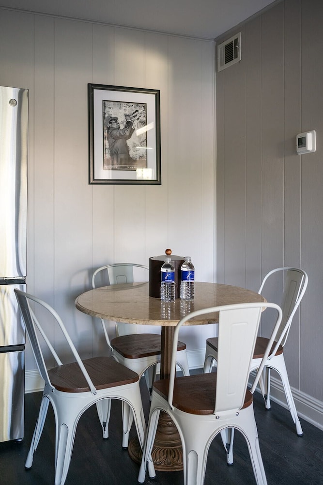 French Quarter Suites Hotel - photo 28