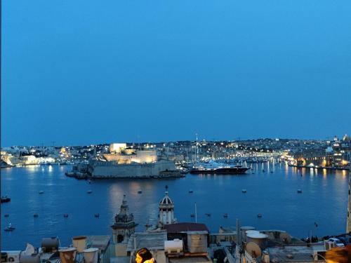 Ripple 23 Savynomad Harbour Residences — Valletta — photo 4