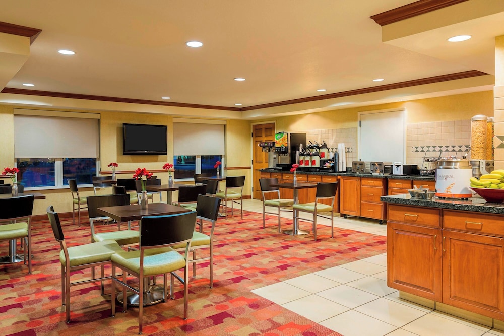 TownePlace Suites by Marriott Springfield - photo 29