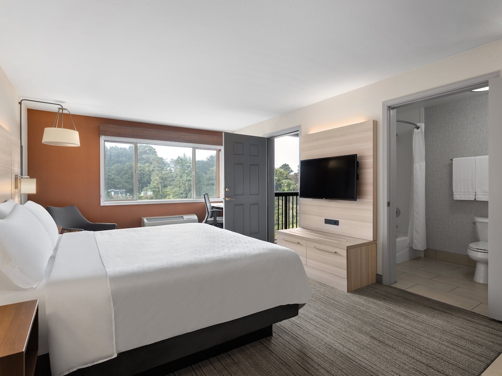 Holiday Inn Express Ft Bragg by IHG - photo 26