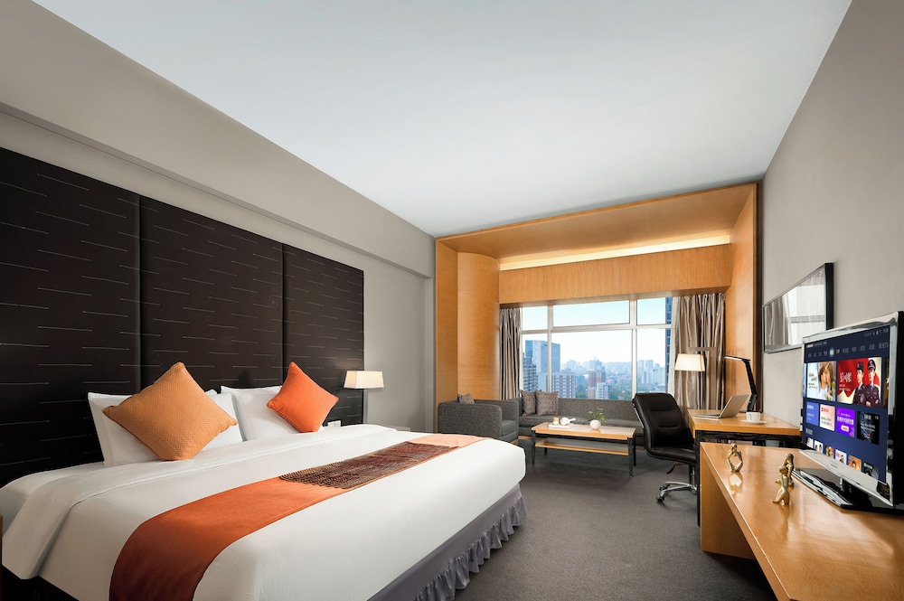 Jianguo Hotel Guangzhou — 4-Star Luxury Hotel in Guangzhou, People's Republic of China