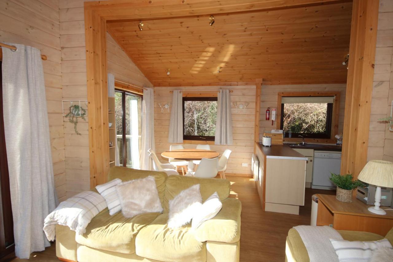 Hartland Hideaway Lodge — 4-Star Luxury Hotel in Bideford, United Kingdom