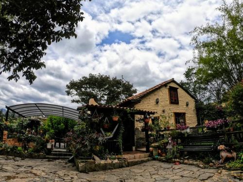 Libélula Cabaña Alojamiento rural — 4-Star Luxury Hotel in Duitama, Colombia