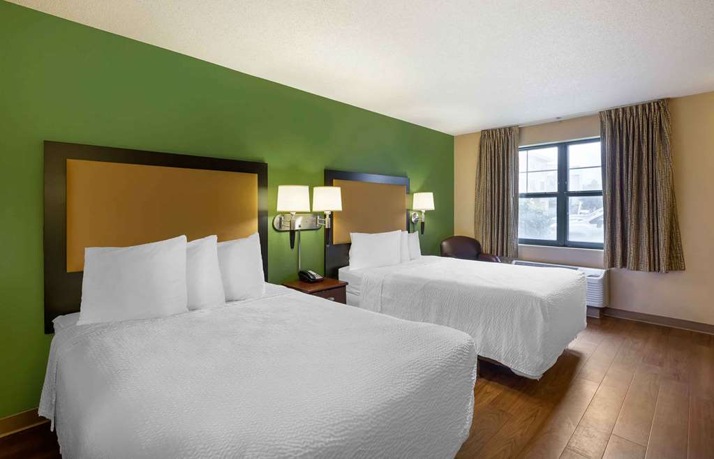 Extended Stay America Cleveland Brooklyn - photo 17