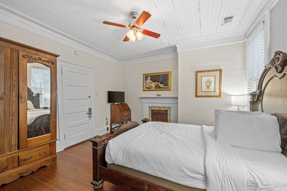 Coombs Inn and Suites - photo 18