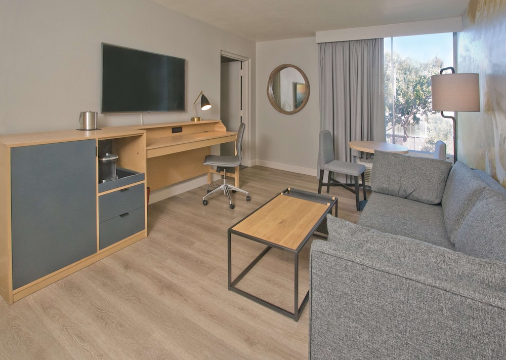 DoubleTree by Hilton Chico - photo 19