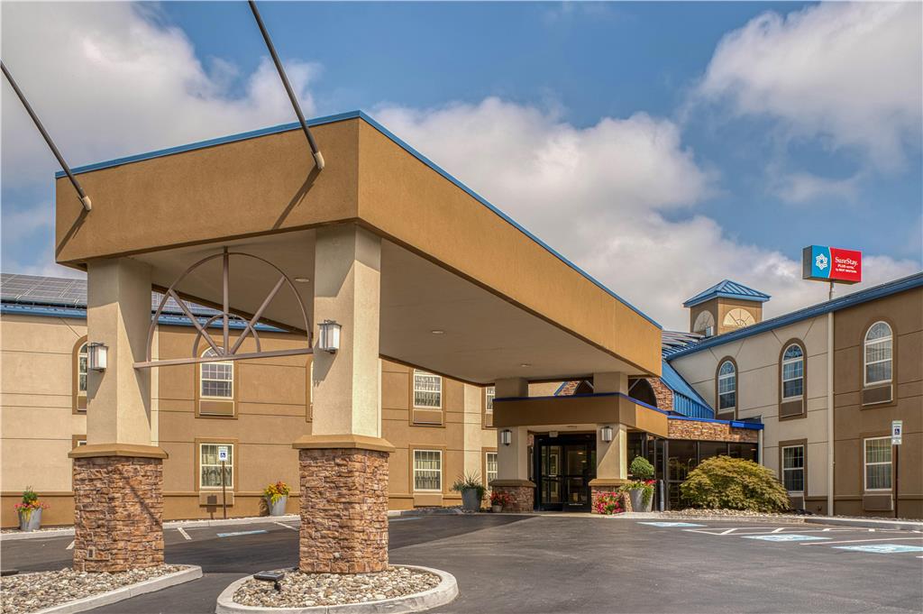SureStay Plus Hotel by Best Western Elizabethtown Hershey in Elizabethtown, United States
